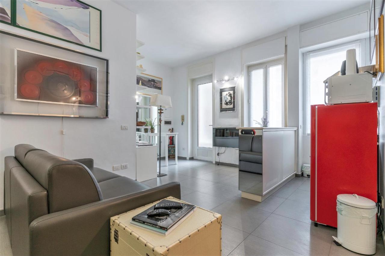 S. Ambrogio Square Appartement Milaan Buitenkant foto
